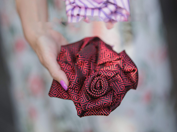 Artten Roses of Ties